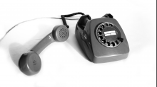 skybots_old-telephone.png Grayscale