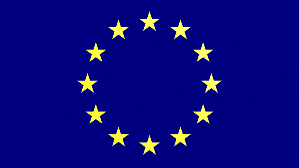 european-flag-animated.gif
