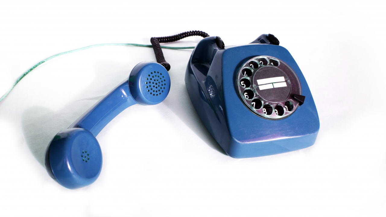 old-telephone.png